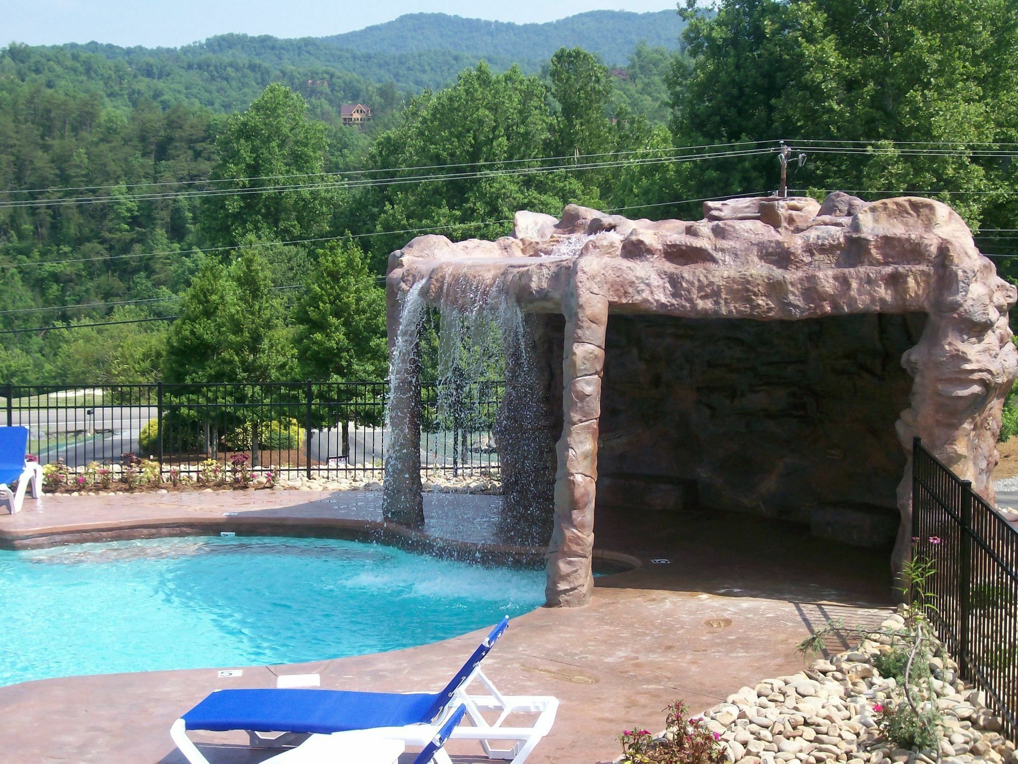 White Oak Lodge And Resort Pittman Center Екстер'єр фото